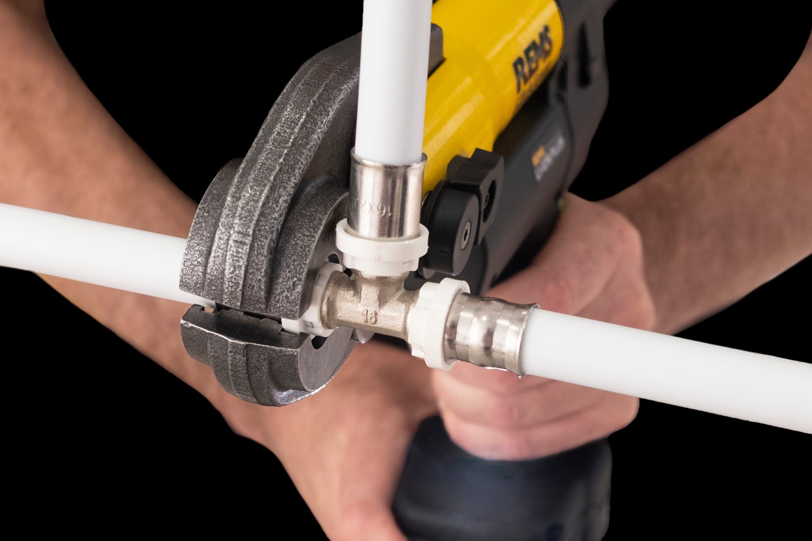 Qual-Pex ML PRO Fittings