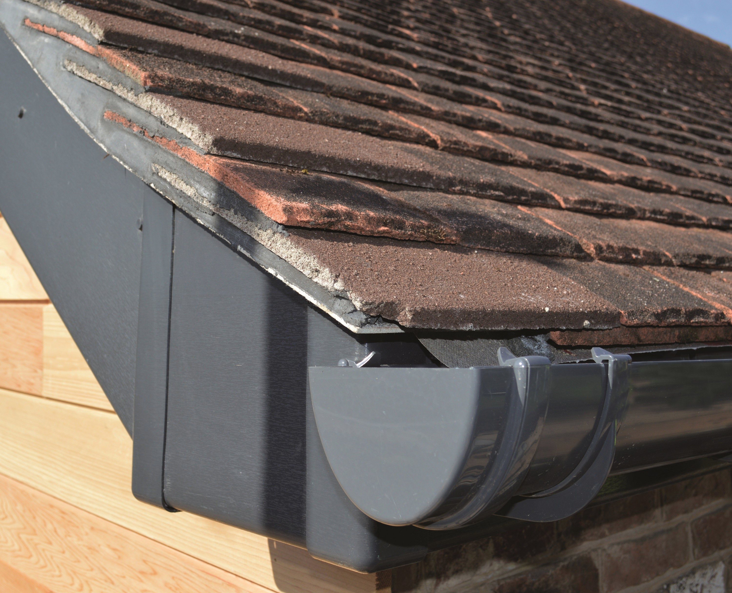 R And R Gutter Systems Rainwater Systems